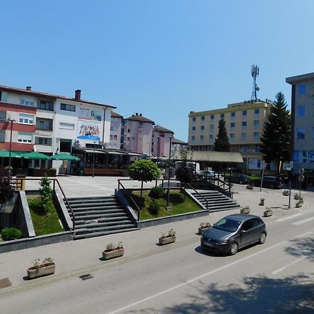Tina Apartman Prnjavor Exterior photo